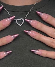 Almond Nails Pink, Pink Chrome Nails, Nails Only, Trendy Nail Design, Pink Acrylic Nails, Heart Nails, Fire Nails, Funky Nails