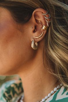 ~ Sterling silver and Gold plated ~ Sold as 1 ~ Crescent moon shape on post Ear Climbers, Moon Shapes, Crescent Moon, Body Types, Jay, Silver Gold, Embellishments, Gold Plate, Hoop Earrings