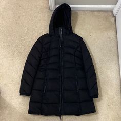 Worn Once Size Medium. Looks Brand New Black Long Puffer Jacket For Cold Weather, Black Winter Puffer Jacket For Work, Black Long Coat For Cold Weather, Black Zipper Closure Outerwear For Cold Weather, Black Long Coat With Zipper Closure, Guess Women, Long Puffer Jacket, Long Puffer, Puffer Jacket