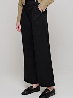 Composition : tencel 54%cotton 46%Country of Origin : Republic of Korea Elegant Black Cotton Pants, Black Cotton Office Pants, High-waisted Workwear Culottes With Elastic Waistband, High-waisted Culottes With Elastic Waistband For Work, Cotton Wide-leg Office Pants, Black Cotton Office Bottoms, Office-appropriate Cotton Wide-leg Pants, Wide-leg Cotton Pants For Office, Cotton Wide-leg Pants For The Office