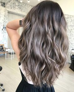 Ash Brunette, Brunettes Balayage, Ash Brown Hair Color, Brown Hair Shades, Ombre Blond, Ash Hair, Ash Hair Color, Chocolate Brown Hair