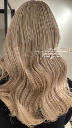 Medium Champagne Hair Color, Sand Blonde Hair, Blonde Hair Pale Skin, Champagne Blonde Hair, Champagne Hair, Olive Hair, Blonde Hair Transformations