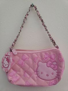 Story Script, Kitty Girl, Hello Kitty Purse, Charmmy Kitty, Kitty Clothes, Hello Kitty Clothes, Hello Kitty Aesthetic, Hello Kitty Bag, Hello Kit