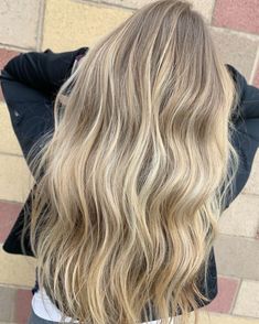 Hair Extensions Blonde, Bridesmaid Hair Inspo, Perfect Hair Color