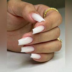 Simple Solid Color Nails, Solid Color Acrylic Nails, Milky Nails, Minimalist Nail Art, White Acrylic Nails, Basic Nails, Fake Nail, Neutral Nails