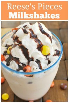 Reese's Peanut Butter Bars, Peanut Butter Milkshake, Fake Ginger, Reese's Pieces, Homemade Peanut Butter, Peanut Butter Bars, Milkshake Recipes, Chocolate Syrup, Frozen Drinks