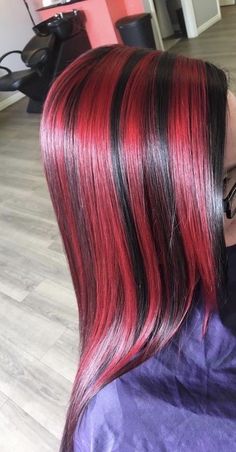 Red Hair With Black Chunky Highlights, Chucky Red Highlights, Red Thick Highlights, Chunky Highlights Burgundy, Black Hair Red Chunky Highlights, Chunky Red And Black Highlights, Bright Red Hair With Black Highlights, Thick Red Highlights, Black And Red Skunk Hair