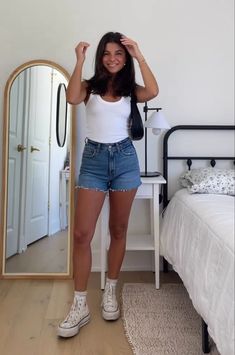 High Top Converse Outfits, Outfits With Converse, Converse High Tops, Summer Aesthetic, Everyday Fashion, Outfit Of The Day, Trendy Fashion, High Tops