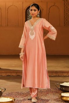 Off-rose silk chanderi kurta with kashmiri tilla and parsi gara embroidery. Comes with salwar. - Aza Fashions Parsi Gara Embroidery, Gara Embroidery, Mithila Palkar, Pink Kurta, Salwar Pattern, Kareena Kapoor Khan, Madhuri Dixit, Cocktail Reception, Luxury Sale