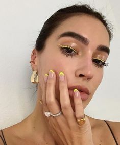 Neon Makeup, Perfect Nails, Makeup Trends, Nail Trends, French Nails, Makeup Inspo, How To Do Nails, Skin Makeup