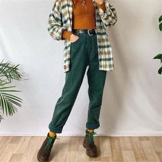 ⭐️ Bottoms, Casual Everyday Solid Color Trousers Cord Pants Outfit, Style Androgyne, Look Retro, 90's Fashion, 90s Outfit, Long Jeans, Mode Inspo, Looks Style