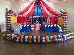 a circus themed birthday party with balloons and decorations