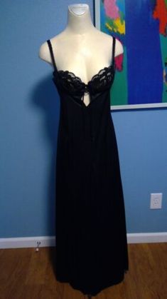 Vintage Glydon's (Hollywood) Black Long Sexy Nightgown 34 | eBay Fitted Sleeveless Evening Nightgown, Vintage Fitted Nightgown For Party, Gothic Nightgown, Hollywood Closet, Medieval Nightgown, Sleeping Gown, Victorian Nightgown, Vintage Nightgown, Halloween 2024