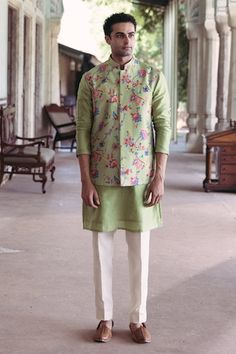 Buy White Linen Printed Floral Bundi For Men by Rohit Bal Online at Aza Fashions. Rohit Bal, Luxury Sale, Nehru Jackets, Festival Wear, Aza Fashion, White Linen, Ukraine, Types Of Sleeves, Russia