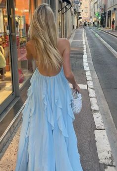 blue dress Cold Fashion, A Beautiful Life, Prom Dress Inspiration, Beautiful Life, Event Dresses, Fancy Dresses, Dream Dress, Guest Dresses