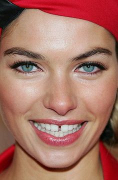 1000+ images about Flaunt'em if you've got'em!! (Gap Teeth) on ... Teeth Inspiration, Gapped Teeth, Oaks Day, Jessica Gomes, Pravana Vivids, Natalie Cole