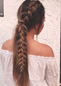 Smink Inspiration, Peinados Fáciles Para Cabello Corto, Hair Stylies, Penteado Cabelo Curto, Easy Hairstyles For Long Hair, Grunge Hair, Aesthetic Hair, Hair Dos, Hair Updos