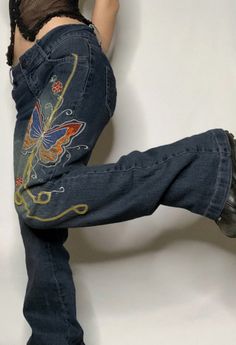 Grunge Women Y2K Vintage Hot Low-Waist Butterfly Embroidery Distressed Straight Leg Denim Jeans Vintage Butterfly Print, Printed Denim Jeans, Estilo Harajuku, Retro Butterfly, Estilo Indie, Low Waist Jeans, Streetwear Jeans, Dream Outfits, Jean Vintage