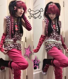 Scene Aesthetic Outfits, 2000s Emo Outfits, Emo Style Outfits, Scene Girl Fashion, 2000 Outfits, Emo Outfit Ideas, Casual Attire For Women, Outfits 2000s, Scene Outfits