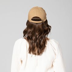 Cut and sew linen ball cap with interior floral binding and adjustable back strap Features: Colors: Olive, Camel, & Pink Material: 48% Viscose, 25% Flax, 20% Polyester, & 7% Cotton Brim Size: 3" Women's one size: 57cm Adjustable Wide Brim Hat Summer, Partly Cloudy, Sand Collection, Outdoor Cap, Facebook Style, Fall Hats, Hat Clips, Scarf Poncho, Olive Color