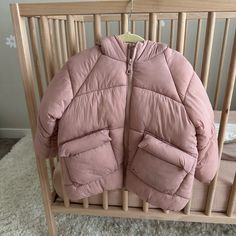 Cute Pink Puffer Jacket Never Worn Zara Puffer Jacket With Pockets For Outdoor, Zara Outdoor Outerwear With Pockets, Zara Hooded Jacket With Pockets For Winter, Zara Winter Hooded Jacket With Pockets, Pink Hooded Jacket With Pockets For Winter, Zara Hooded Jacket With Pockets And Long Sleeves, Zara Long Sleeve Hooded Jacket With Pockets, Pink Puffer Jacket With Pockets For Outdoor, Zara Puffer Jacket For Cold Weather