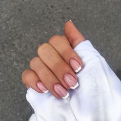 French Tip Acrylic Nails, Minimalist Nails, Pretty Acrylic Nails, Chic Nails