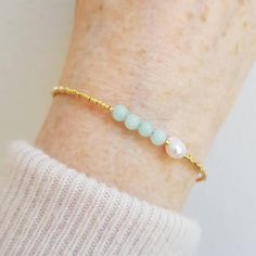 Hey, I found this really awesome Etsy listing at https://www.etsy.com/listing/807493412/amazonite-crystal-bracelet-18k-gold Gemstone Chips Bracelet, Bead Bar Necklace, Amazonite Crystal, Candy Bracelet, Beaded Jewelry Bracelets, Diy Beaded Bracelets, String Bracelets, Amazonite Bracelet, Bead Bar