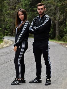 Adidas Tracksuit, Frontal Hairstyles, Adidas Outfit, Black Men Fashion, Adidas Men, Black Men, Pants Set, Adidas