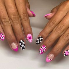 Acrylic Nail Colors, Lucky Nails, Nails 2023 Trends, Yeri Mua, Art Nail Designs, Trends Nails, Country Nails, Colors 2023, Retro Nails