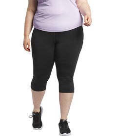 in stock Stretch Black Capris For Sports, Black Stretch Capris For Sports, Black Capri Leggings For Sports, Black Sporty Capri-length Leggings, Black Capri Length Athleisure Leggings, Black Sporty Capri Length Leggings, Black Compression Capris For Sports, Black Moisture-wicking Capri Leggings, Black Capri Activewear For Gym