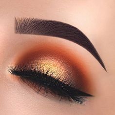 Moana Makeup, Winter Make Up, Orange Eye Makeup, Galaxy Makeup, Make Up Inspiration, Winter Makeup, Smokey Eyes, Fall Makeup, Makeup Goals