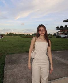 Minimalist Fashion Summer Casual, Kaila Dy Tita Outfits, Museum Fits, Simple Style Outfits, It's Too Hot, Outfit Inspo Casual, Casino Sites