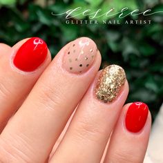 Short Red Valentine's Day Nails, Short Dip Christmas Nails, December Gel Nails Short, Polka Dot Christmas Nails, Christmas 2023 Nails, Bright Red Nail Designs, Short Round Christmas Nails, Funky Winter Nails, Christmas Time Nails