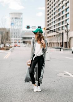 Baseball Cap Outfit Spring, Baseball Cap Outfit Summer, Ball Cap Outfit, Hello Fashion Blog, Baseball Cap Outfit, Cap Outfit, St Patrick's Day Outfit, Fitting Room, Hello Fashion