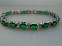 925 Silver Emerald Green Oval Cut Tennis Bracelet  17.5 cm + 2.5cm Extender Adjustable Green Oval Tennis Bracelet As Gift, Green Oval Tennis Bracelet For Gift, Silver Tennis Bracelet, Green Oval, Bracelet For Women, Tennis Bracelet, Adjustable Bracelet, Chain Link Bracelet, Crystals And Gemstones