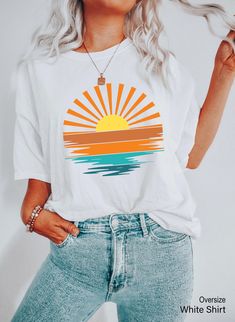 Rainbow Sunset Rays T-Shirt, Aesthetic Summer Beach Hoodie For Woman, Sunset Lover Sweatshirt, Cute Beach Vibes Gift, Sundown Shirt, E8238  WELCOME TO LITTLE PREPPY TEE.... If you are looking for soft, comfortable, first-class clothes that you can design for your most special days or your loved ones, you are at the right place! We love what we do here at Best Creative Designs and we strive to make your shopping experience just right for you. If you have any questions about our products, feel fre Aesthetic Summer Beach, Preppy Tee, Sunshine Shirt, Rainbow Sunset, Beach Hoodie, T Shirt Aesthetic, Class Outfit, V Neck Shirts, Beachy Vibes