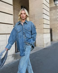 Elsa Hosk Style, Oversize Denim Jacket, Leni Klum, Elsa Hosk, February 2023, Double Denim