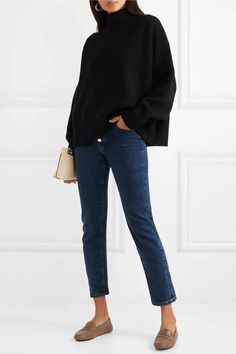 Mode Casual, Looks Street Style, Mode Inspo, Black Sweater, Outfit Idea, Outfits Casuales