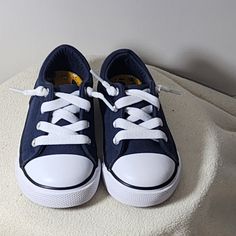 Hopscotch Boys Casual Slip-On Shoes. New Without Tags (Never Worn) Size Toddler 7 Smoke Free- Dog Friendly Home Navy Canvas Shoes With Rubber Sole And Round Toe, Casual Navy Non-slip Sneakers, Casual Slip On Shoes, Slipon Shoes, Free Dogs, Boys Casual, Dog Friendly, Boys Shoes, Dog Friends