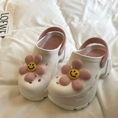 Smiley Face Flower White Chunky Platform Women's Crocs A-Like (2) White Trendy Slip-on Jelly Sandals, Non-slip Jelly Sandals For Spring, Casual White Clogs For Vacation, Cute Slip-on Summer Clogs, Cute Summer Slip-on Clogs, Trendy Summer Slip-on Clogs, White Closed Toe Jelly Sandals For Summer, Casual Slip-on Jelly Sandals For Spring, Spring Beach Clogs With Synthetic Material