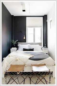 Transform your bedroom into an organized oasis with our 6 useful ideas for maximizing bedroom storage. Discover innovative solutions that not only declutter your space but also enhance its style. From under-bed storage to creative shelving options, these tips will help you make the most of every inch. Say goodbye to chaos and hello to a serene, functional bedroom that reflects your personal taste. Dive into our guide and start your journey to a tidier space today! Small Double Bedroom, Very Small Bedroom, Small Guest Bedroom, Small Apartment Bedrooms, Affordable Bedroom, Small Bedroom Designs, Small Bedroom Decor, Grey Bedroom, Small Room Design