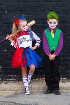 Harley Quinn Costume Kids, Unique Kids Halloween Costume, Joker E Harley Quinn, Joker Custom, Sibling Halloween Costumes, Harley Quinn Halloween Costume, Meme Costume, Harley Quinn Halloween, Costume Disney