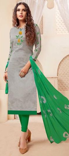 Black and Grey color Salwar Kameez in Silk cotton fabric with Embroidered, Resham, Thread work Silk Leggings, Cotton Churidar, Silk Churidar, Salwar Suits Party Wear, Churidar Suits, Designer Kurti Patterns, Salwar Kameez Online, Eid Dresses, Silk Bottoms