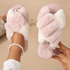 Category:Slippers; Upper Materials:Faux Fur; Season:Fall,Winter; Heel Type:Flat Heel; Gender:Women's; Toe Shape:Open Toe; Style:Casual,Comfort,Minimalism; Heel Height(inch):<1; Outsole Materials:Rubber; Occasion:Indoor,Daily; Closure Type:Loafer; Pattern:Color Block; Listing Date:11/20/2023; 2024 Trends:Fuzzy Slippers Fluffy Slippers,House Slippers; Size chart date source:Provided by Supplier.; Heel Height:Flat Fur Loafers, Summer Shoes Wedges, Sequin Flats, Winter Flats, Women's Slip Ons, Black Suede Loafers, Loafers Online, Bling Shoes, Fuzzy Slippers