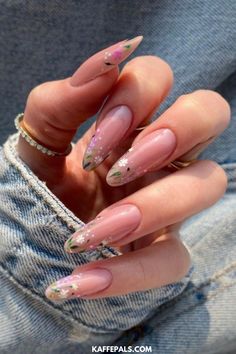 Slay the show with concert-ready baddie outfits that turn heads. Be bold, edgy, and unforgettable! #ConcertFashion #BaddieOutfits #StyleGoals" Baddie Nail Art Designs Long, Nail Summer 2022, Nail Summer Designs, Elegant Nails Pink, Cute Nails Long, Baddie Nails Ideas, Nails Summer 2023, Bloom Nails, French Gel Nails