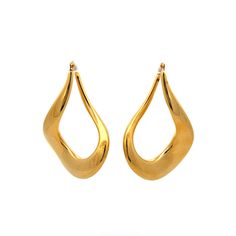 Twisted Teardrop Dangle Earrings in 18k Yellow Gold Crafted from 18 karat yellow gold, these earrings feature a unique twisted teardrop design that is sure to catch the eye. The polished yellow gold adds a touch of sophistication to these lightweight earrings, making them perfect for everyday wear or special occasions. Whether you're dressing up for a night out or simply want to elevate your daytime look, these drop earrings are the perfect accessory. Don't miss out on these modern and chic earr Contemporary Yellow Gold Evening Earrings, Luxury Teardrop Tarnish Resistant Earrings, Modern Twist 14k Gold Earrings For Formal Occasions, Modern Twist 14k Gold Formal Earrings, Luxury Tarnish-resistant Teardrop Earrings, Elegant Teardrop Hoop Earrings With Polished Finish, Contemporary Yellow Gold Hoop Earrings For Formal Occasions, Modern Pear-shaped Earrings For Formal Occasions, Modern Pear-shaped Formal Earrings