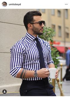 Vertical Striped Shirt Outfit, Men Habits, Outfits With Striped Shirts, Vertical Striped Shirt, Shirt And Tie, Mens Casual Dress Outfits, Men Stylish Dress, Formal Outfit, Formal Looks