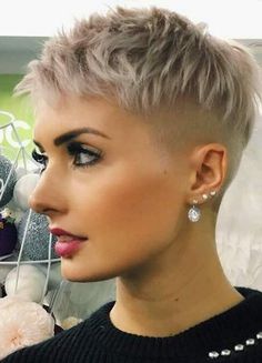 Love the textured top Short Hair Trends, Best Short Haircuts, Very Short Hair