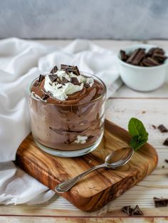 Best Cottage Cheese Dark Chocolate Mousse Sugar Free Cottage Cheese Desserts, Chocolate Cottage Cheesecake, Cottage Cheese Cheesecake Cups, Healthy Cocoa, Low Calorie Pancakes, Protein Mousse, Chocolate Jar, Dark Chocolate Mousse