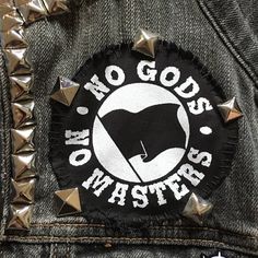 Punk Shirts Diy, Trash Jacket, Diy Patches Punk, Punk Embroidery, Punk Symbols, Punk Quotes, Outfits Rock, Gutter Punk, Punk Fashion Diy